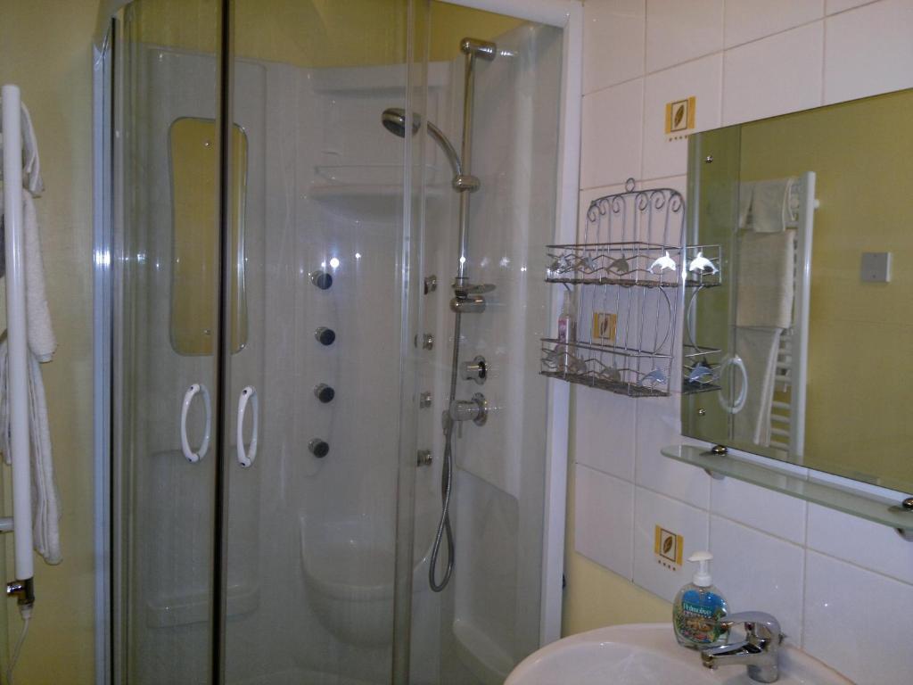 La Maison Jaune Bed & Breakfast Bouresse ภายนอก รูปภาพ
